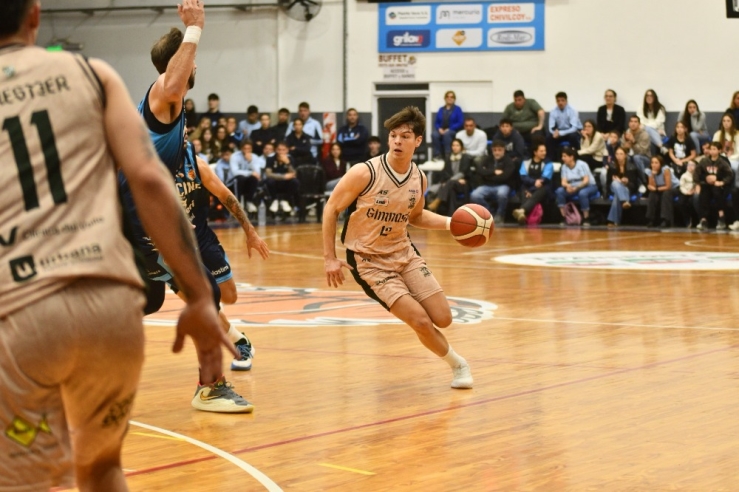 Gimnasia se impuso ante Racing  - Imagen 5