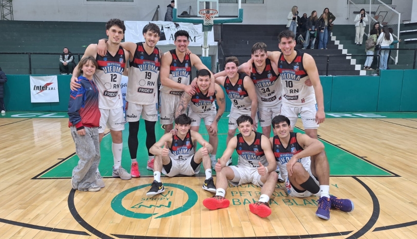 Deportivo Viedma se quedó con el último amistoso ante Villa Mitre