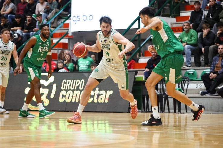 Atenas se quedó con el duelo ante Ferro - Imagen 4