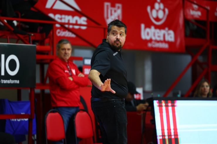 Manuel Urrutia: "El compromiso y las ganas nos permitieron sacar adelante el partido" - Imagen 2