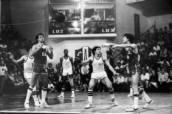Bahía Blanca, otra vez en la elite: 41 años después, el básquet femenino abre un nuevo capítulo - Imagen 2
