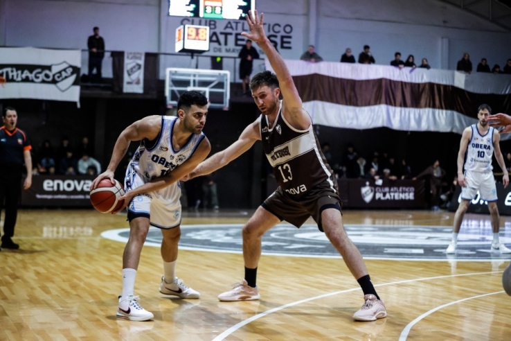 Platense se hizo fuerte en el cierre y se quedó con un triunfazo ante Oberá - Imagen 5