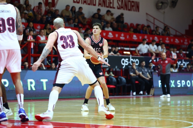 Instituto se quedó con un ajustado triunfo ante Lanús - Imagen 7