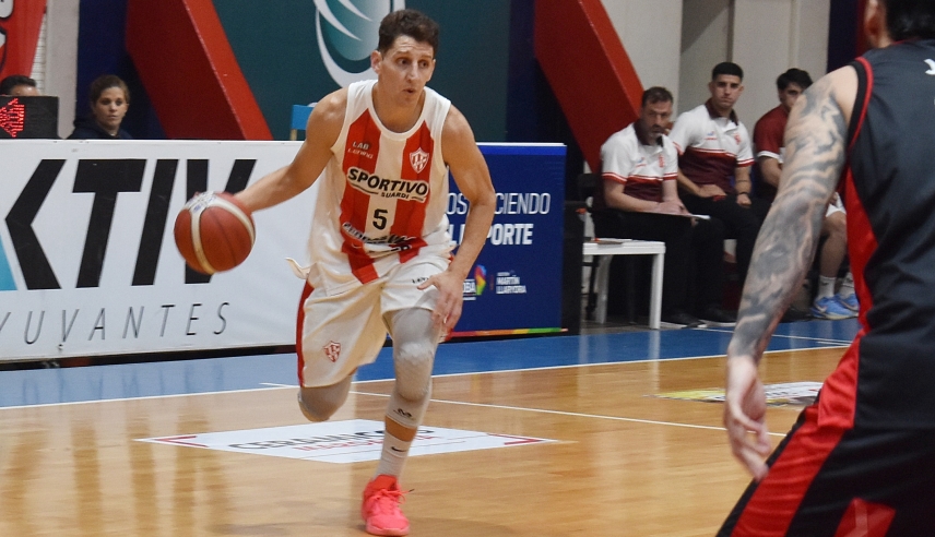 Sportivo Suardi ganó en Colonia Caroya