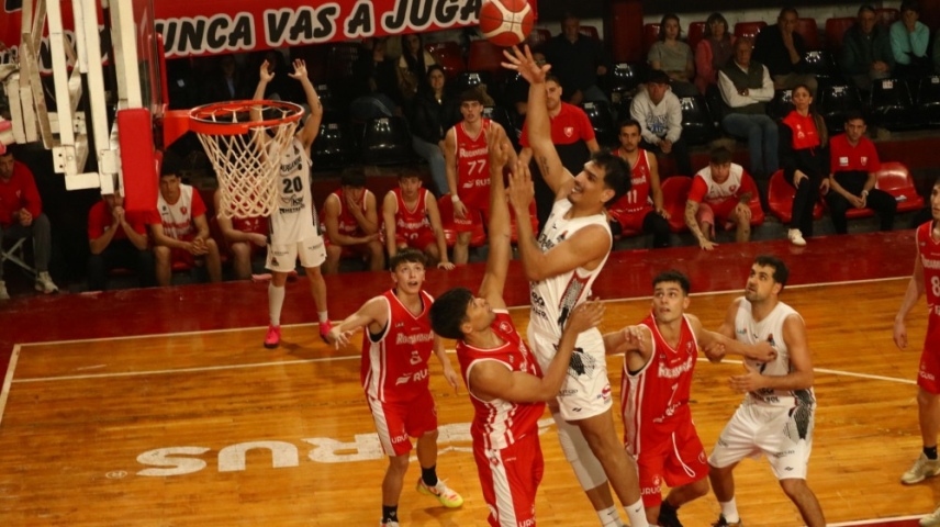 Rocamora sufrió pero derrotó a Pergamino - Imagen 8