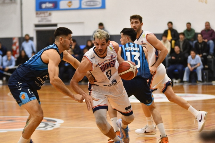 Quimsa derrotó a Racing y se sostiene invicto en la LNB - Imagen 3