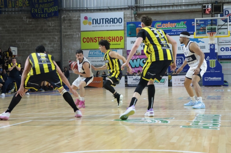 Gimnasia se llevó una gran victoria en su visita a Venado Tuerto - Imagen 6