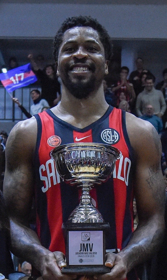 Dar Tucker (San Lorenzo)